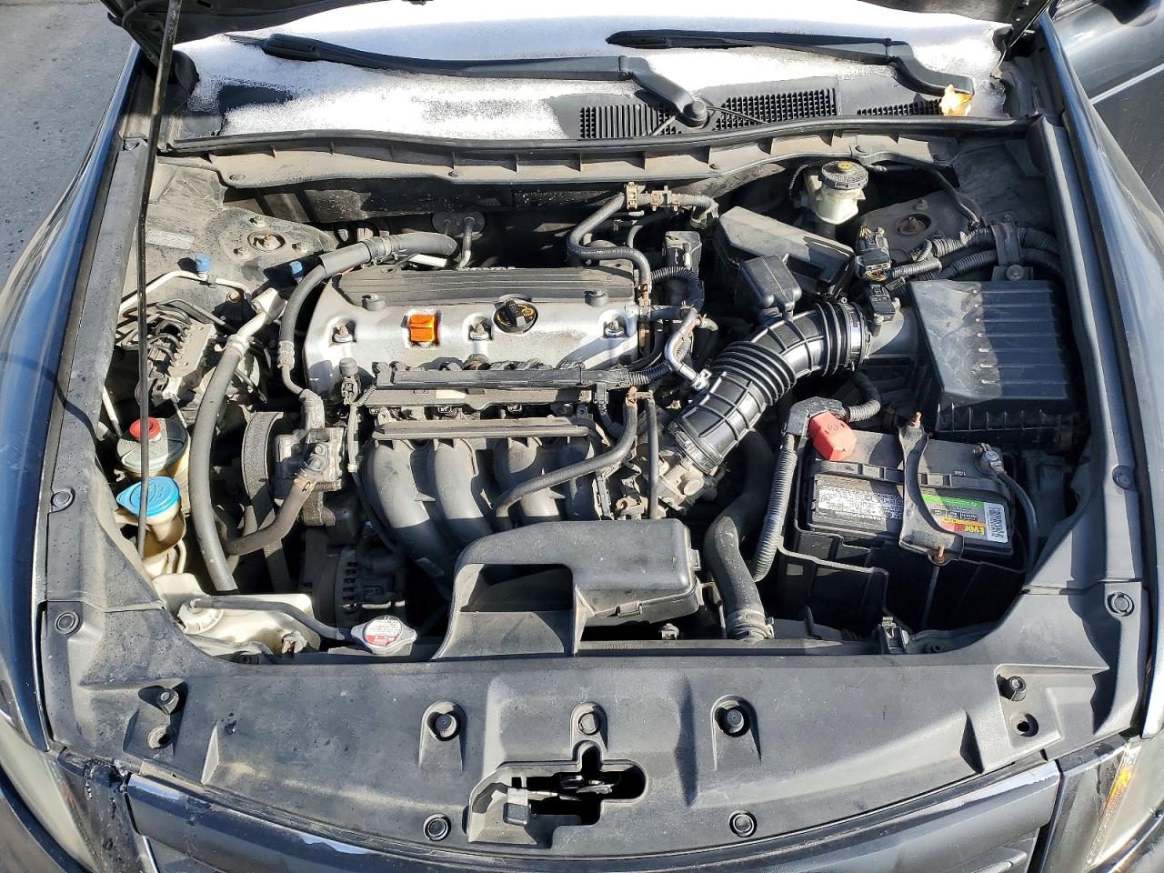 2012 HONDA ACCORD LX photo 11