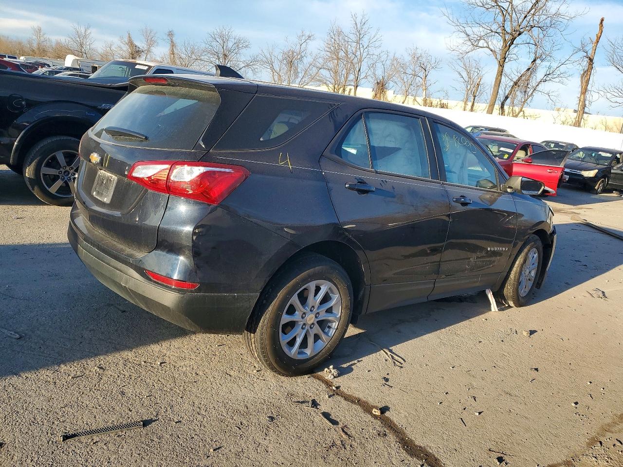 2021 CHEVROLET EQUINOX LS photo 5