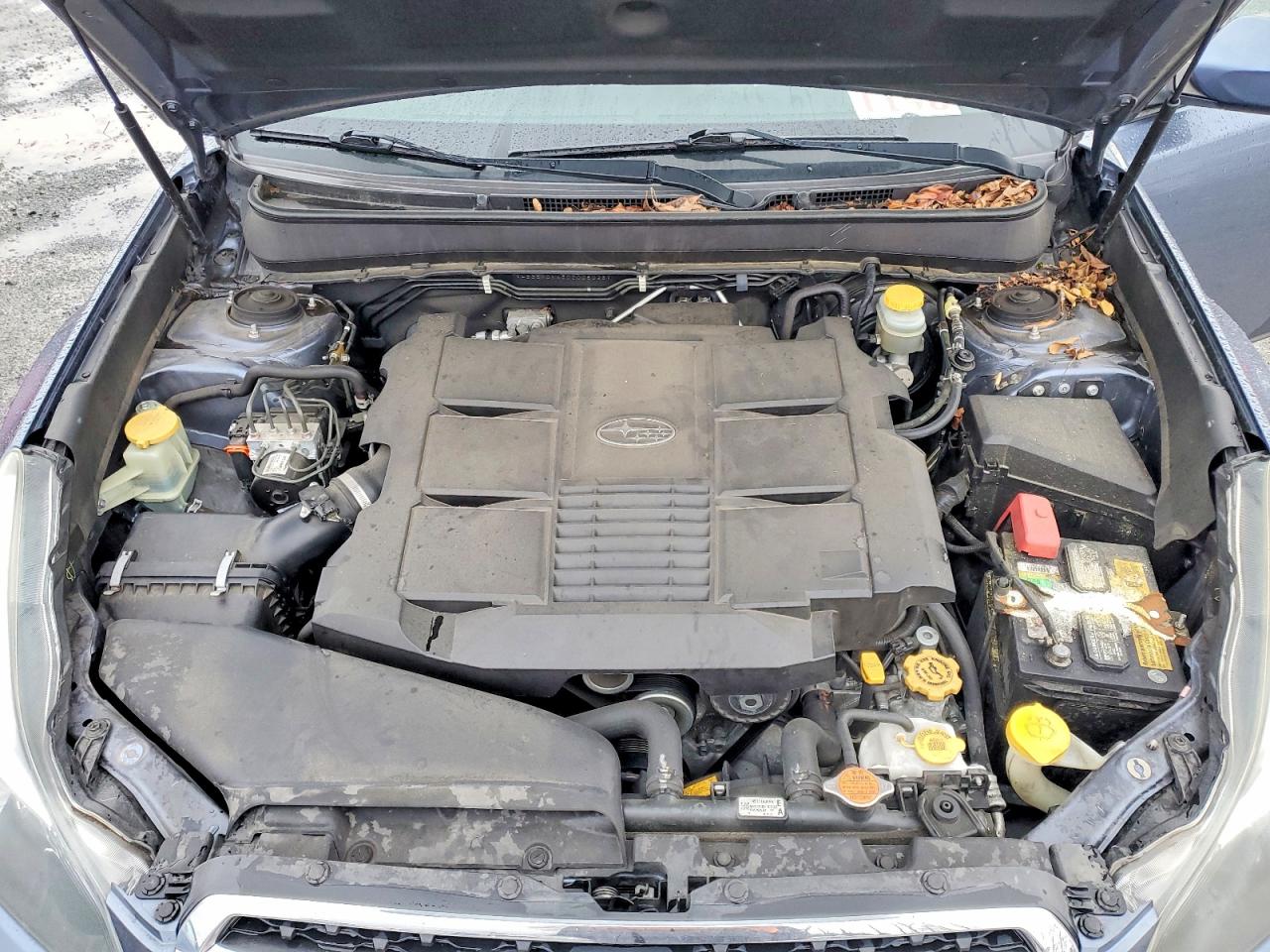2013 SUBARU LEGACY 3.6R LIMITED photo 11