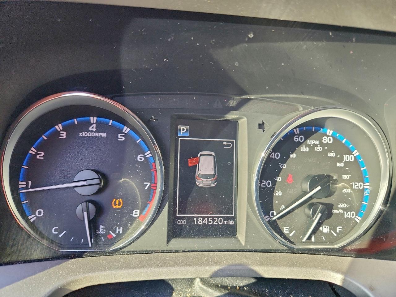 2016 TOYOTA RAV4 XLE photo 9