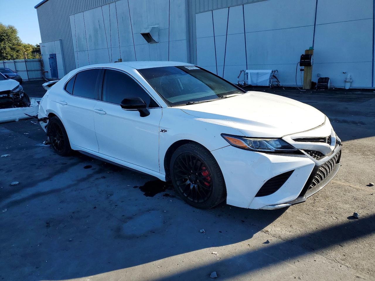 2019 TOYOTA CAMRY L photo 4