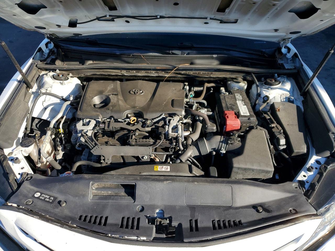2019 TOYOTA CAMRY L photo 11