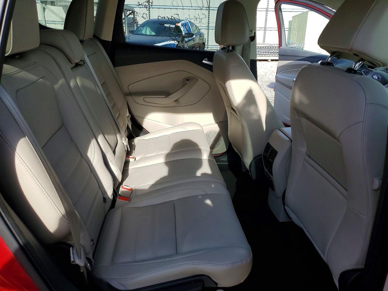 2017 FORD ESCAPE SE photo 11