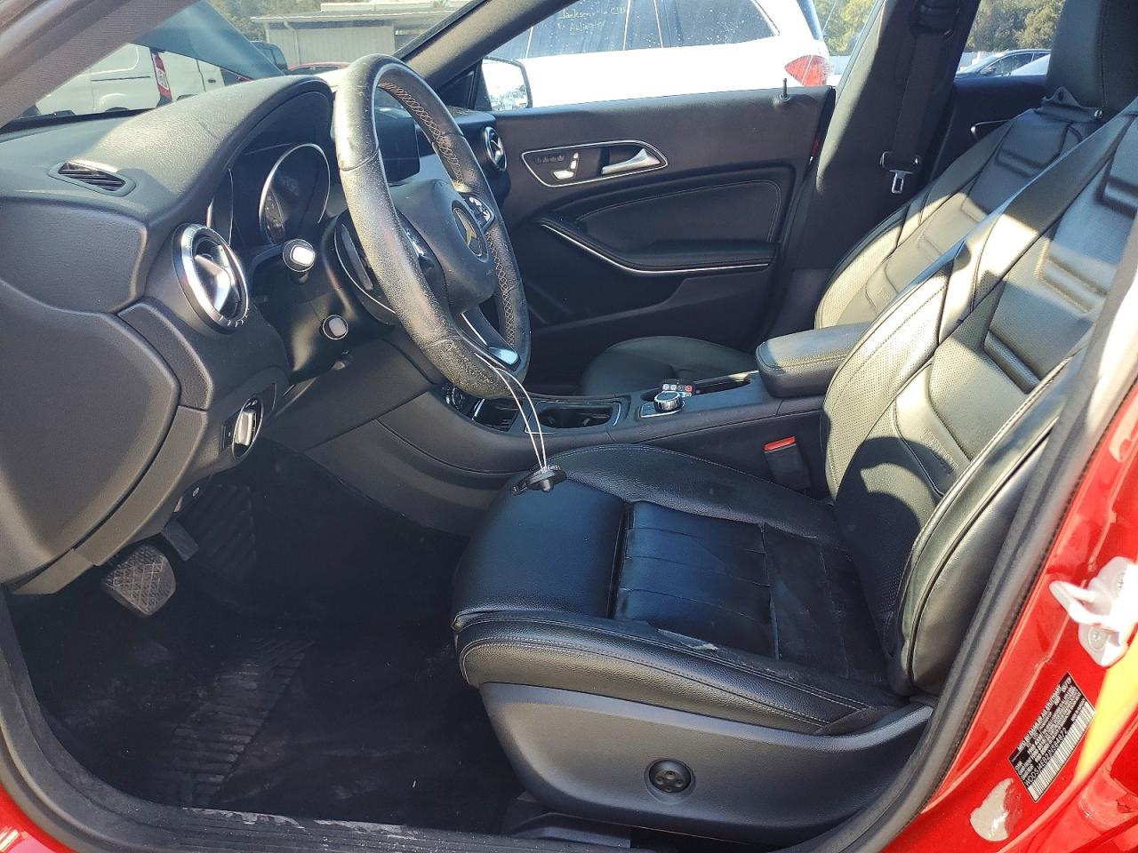 2018 MERCEDES-BENZ CLA 250 photo 7