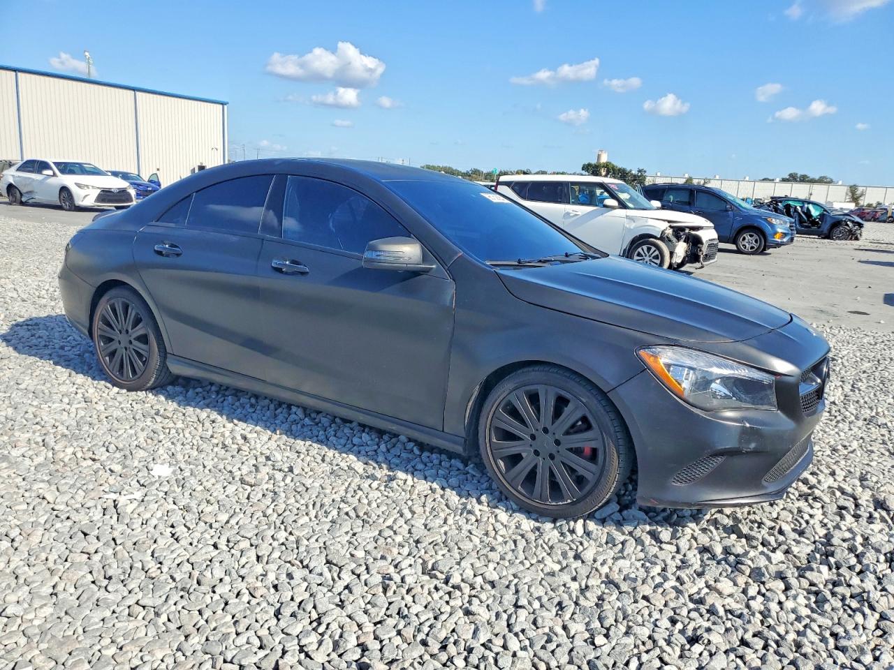2018 MERCEDES-BENZ CLA 250 photo 4