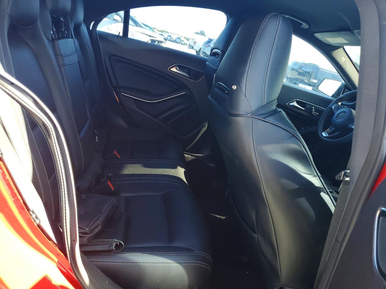 2018 MERCEDES-BENZ CLA 250 photo 10