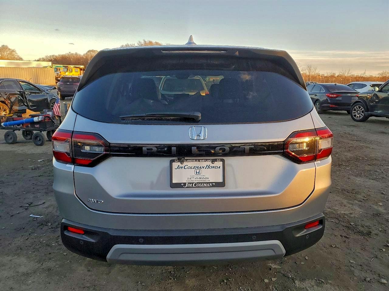 2025 HONDA PILOT EXL photo 6