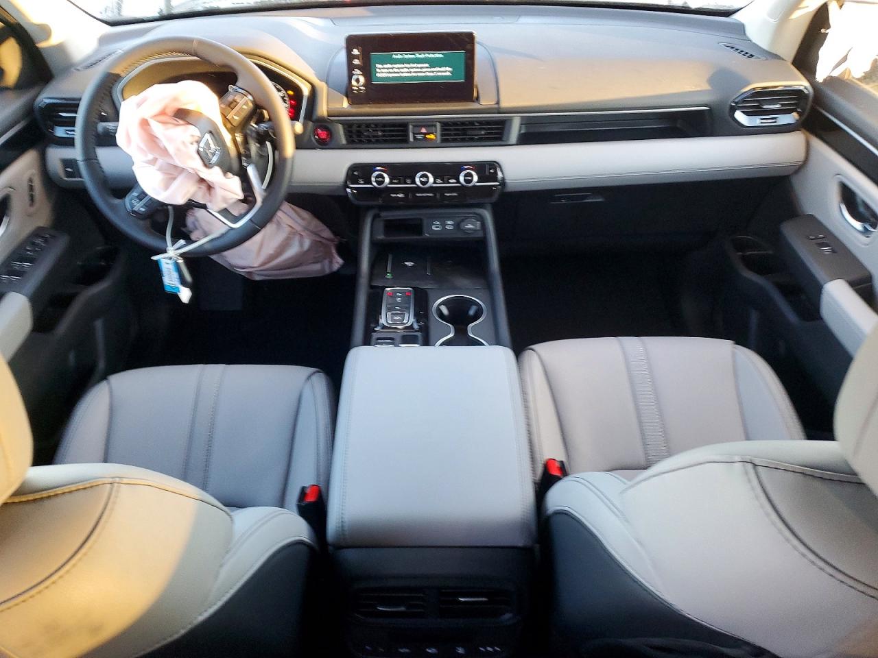 2025 HONDA PILOT EXL photo 8