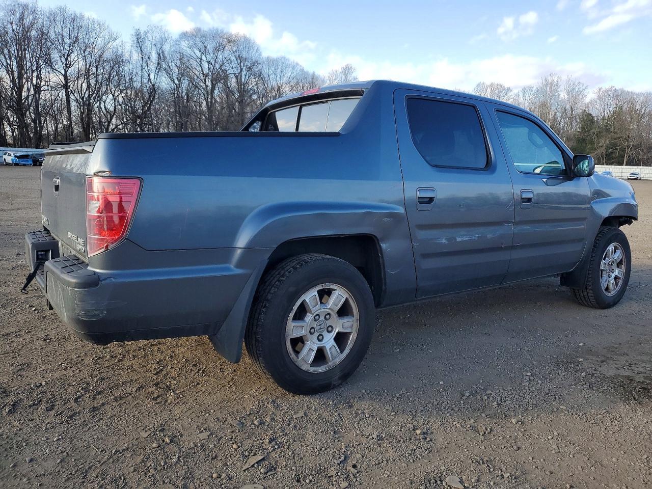 2011 HONDA RIDGELINE RTS photo 3