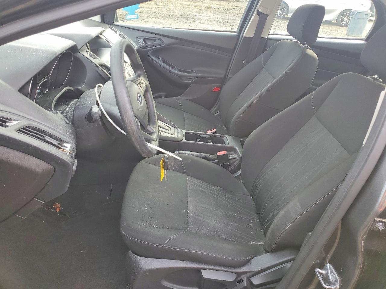 2018 FORD FOCUS S photo 7