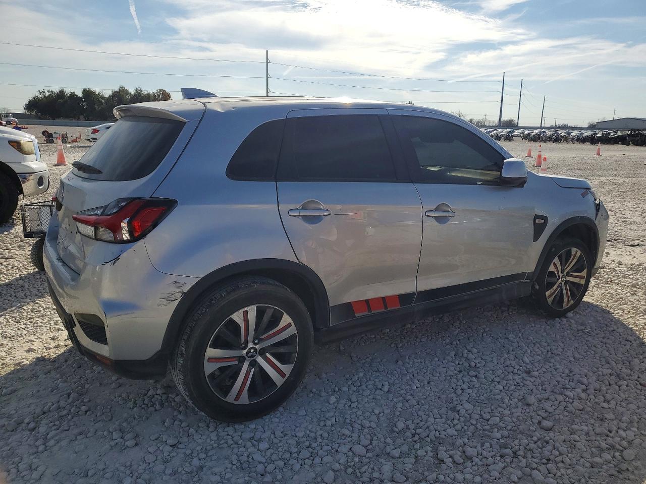 2022 MITSUBISHI OUTLANDER SPORT ES photo 3