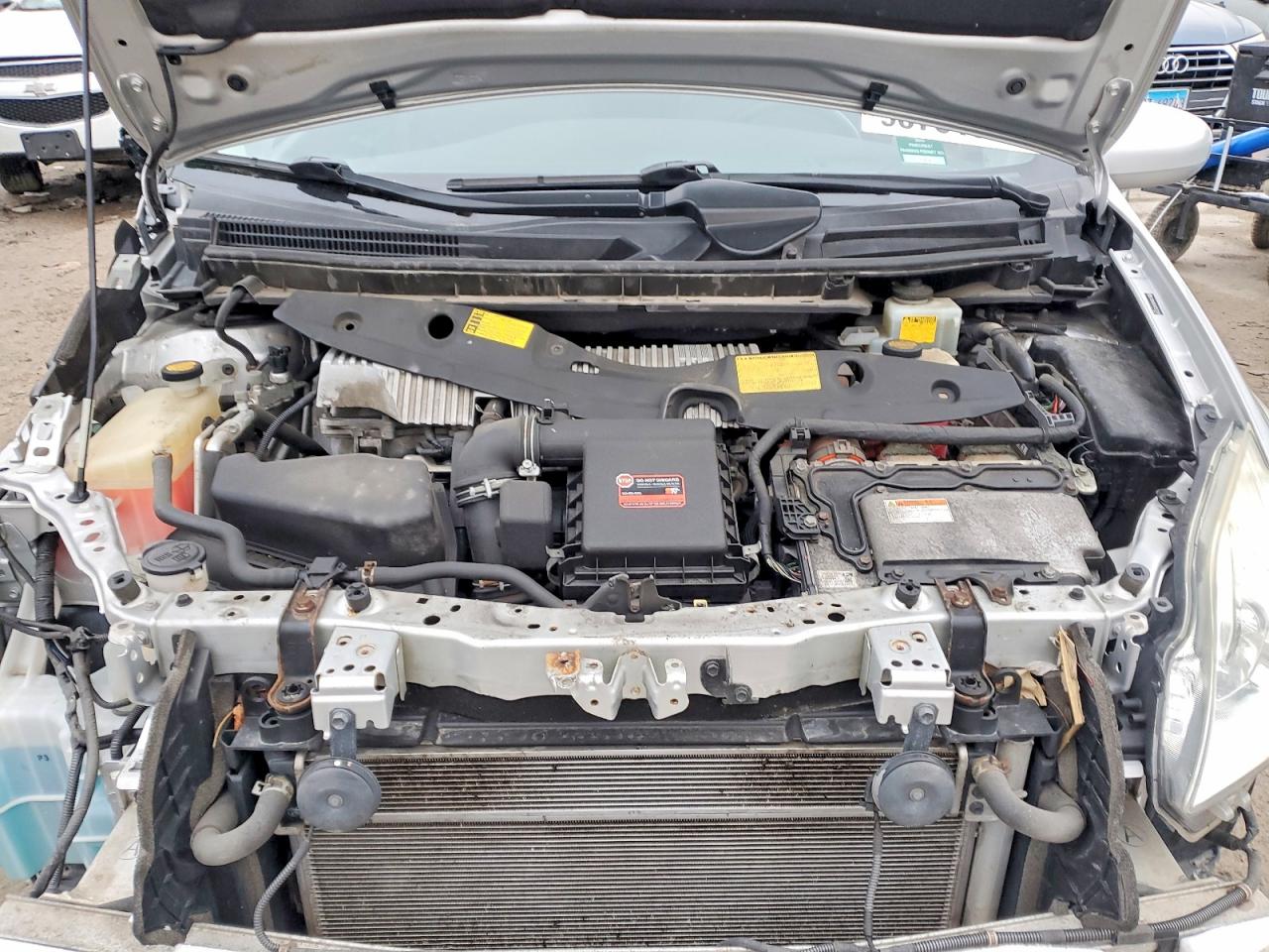 2012 TOYOTA PRIUS photo 11