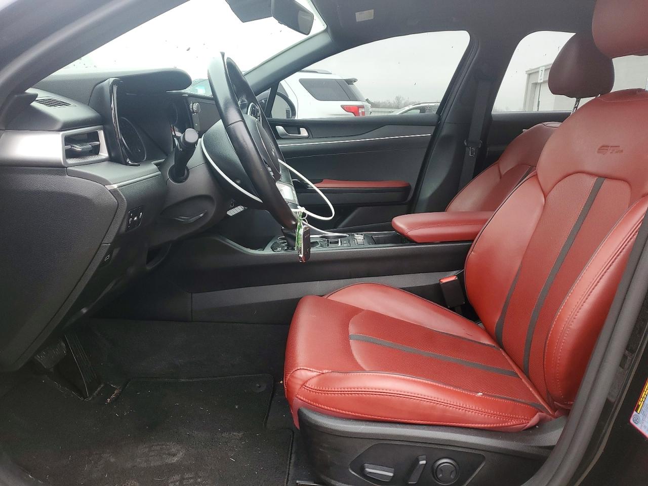 2023 KIA K5 GT LINE photo 7