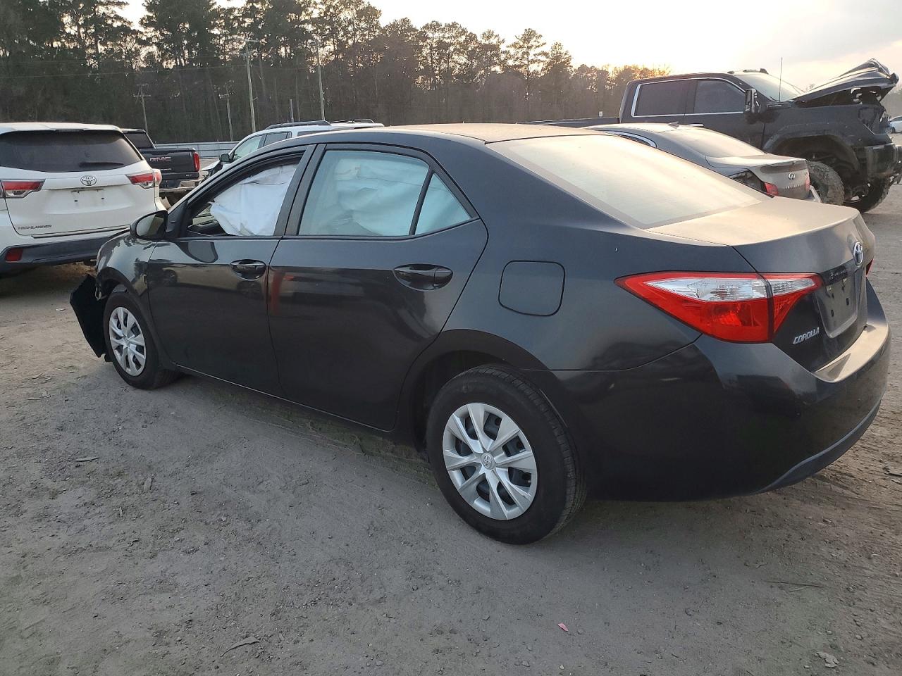 2016 TOYOTA COROLLA L photo 3