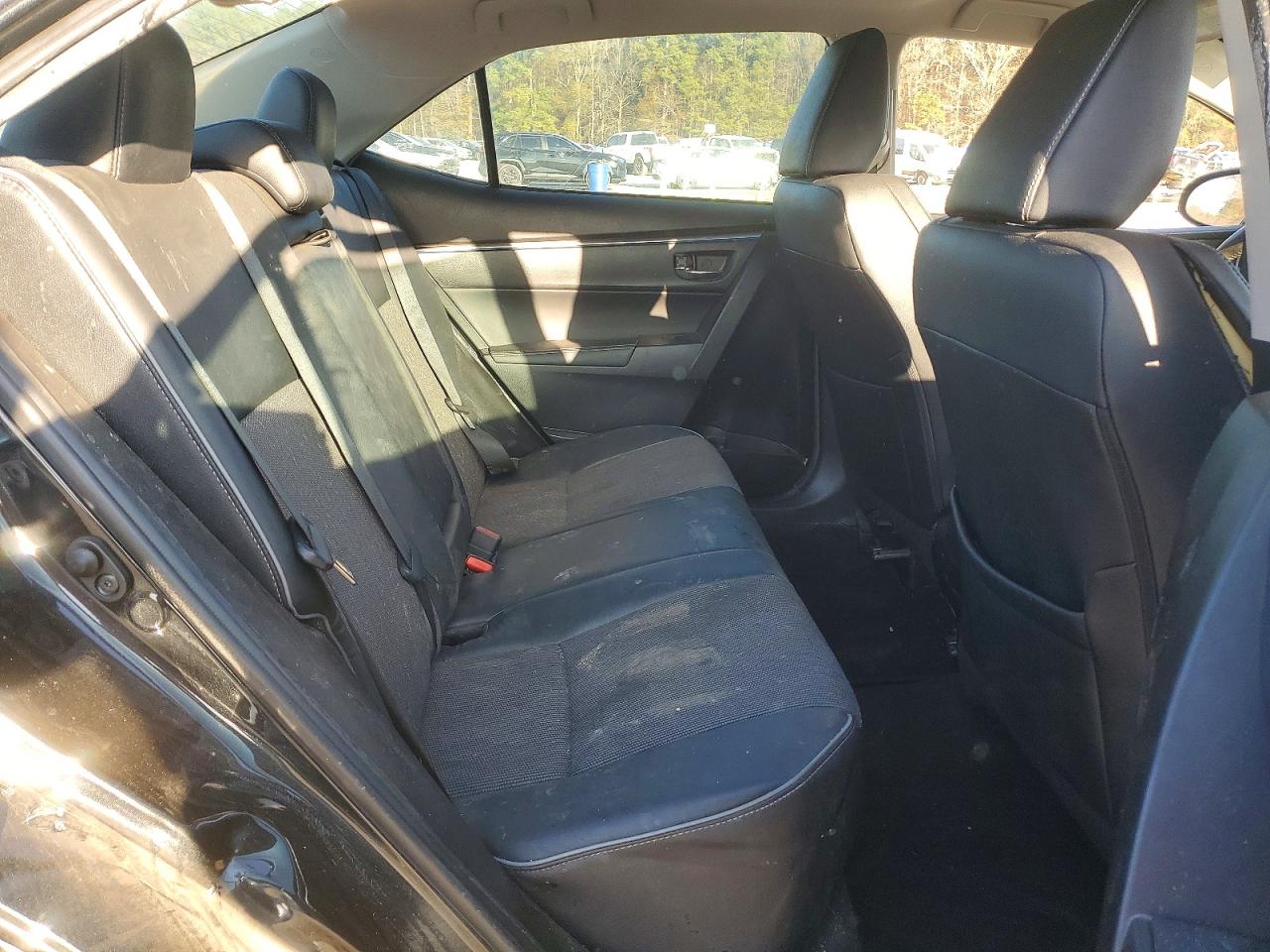 2016 TOYOTA COROLLA L photo 10