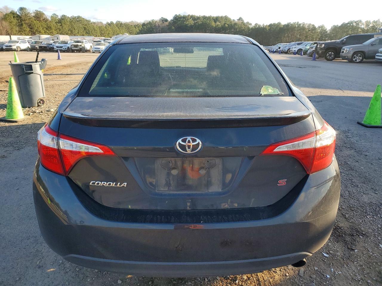 2016 TOYOTA COROLLA L photo 6