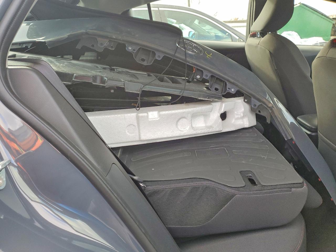 2025 TOYOTA PRIUS SE photo 10