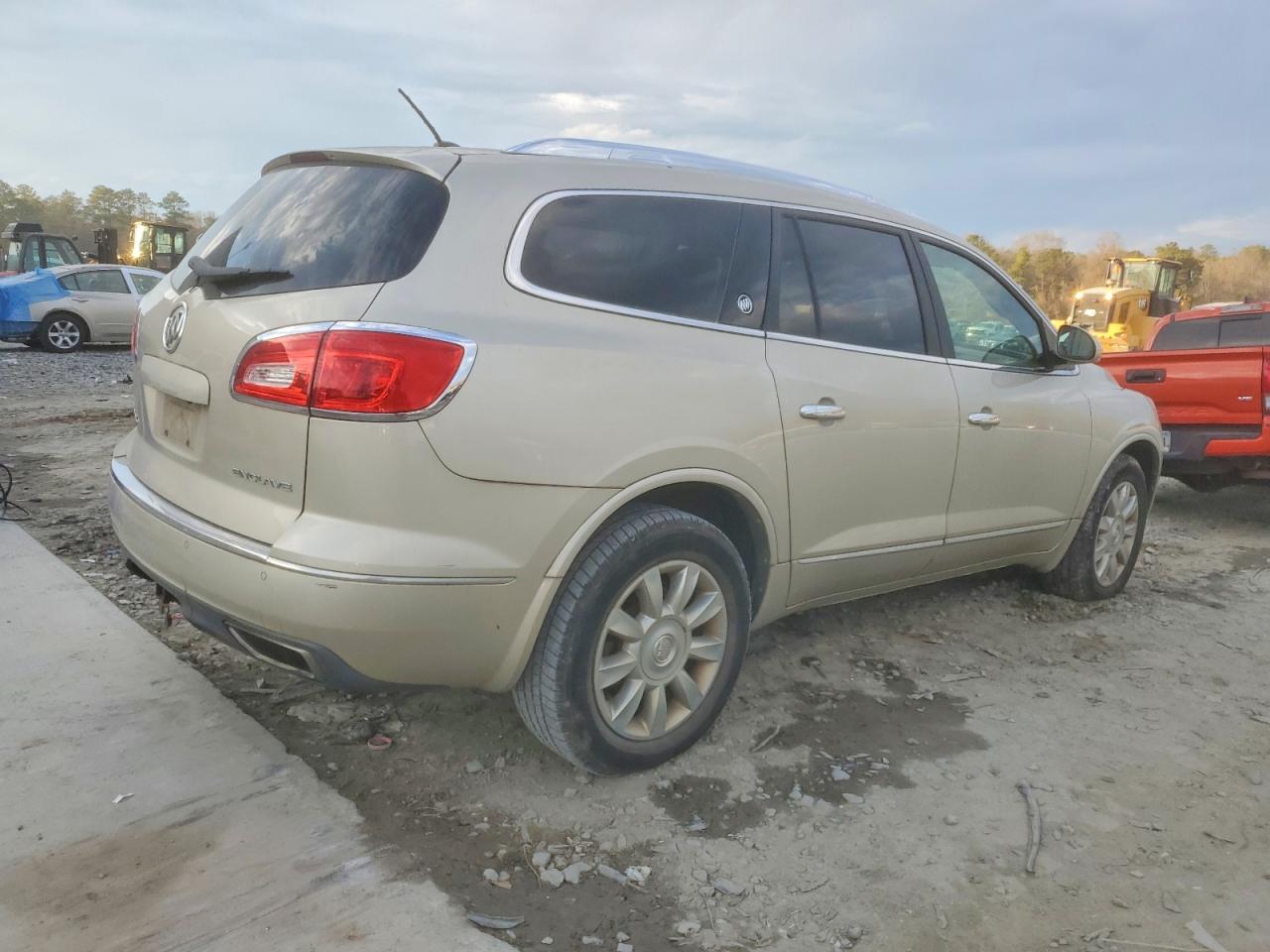 2015 BUICK ENCLAVE photo 3