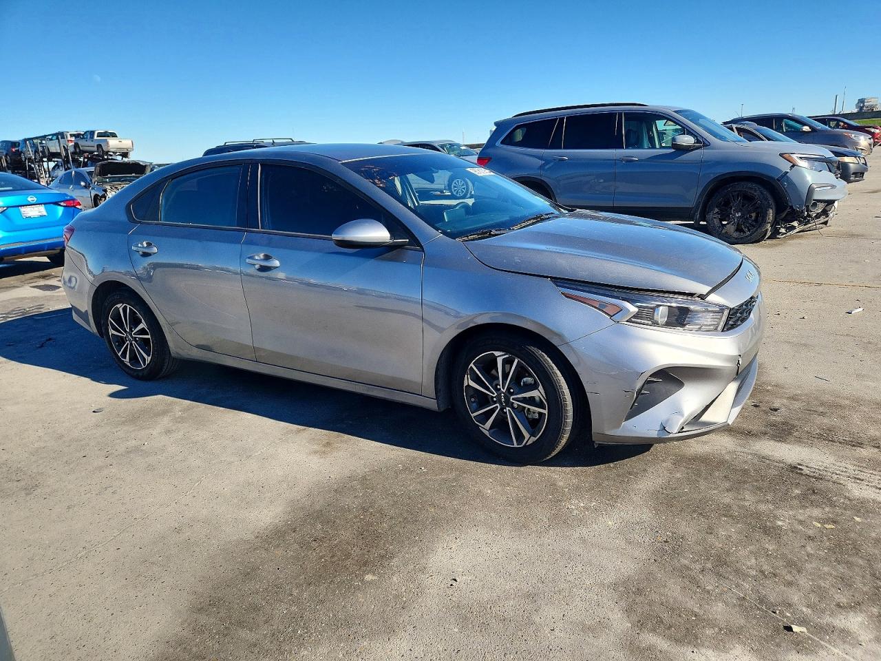 2024 KIA FORTE LXS photo 4