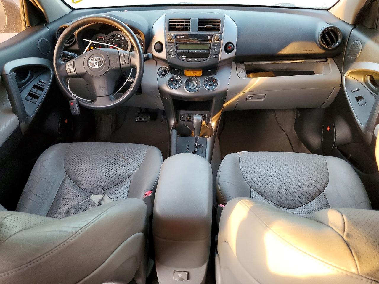 2009 TOYOTA RAV4 LIMITED photo 8