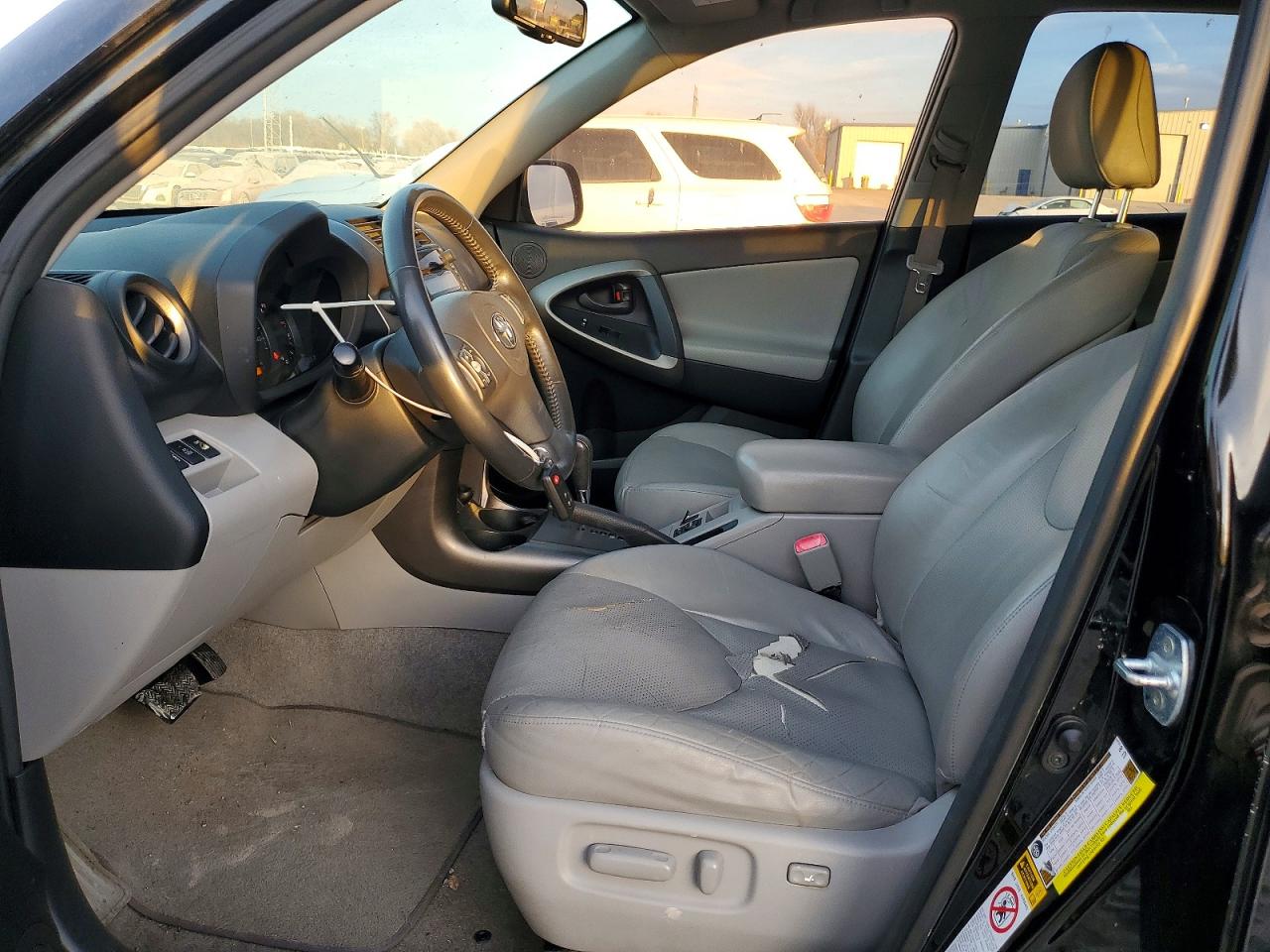2009 TOYOTA RAV4 LIMITED photo 7