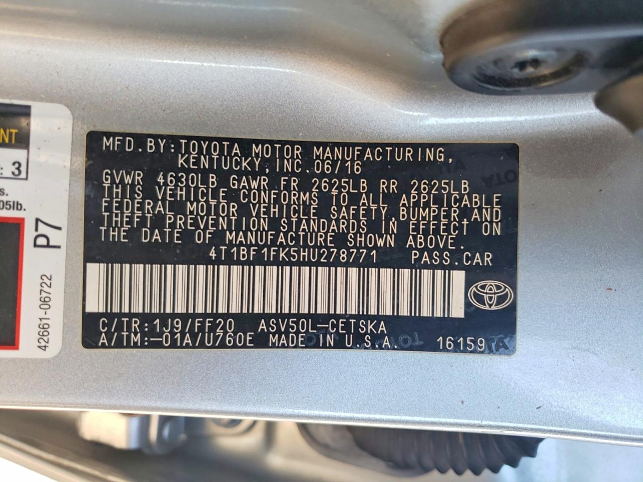 2017 TOYOTA CAMRY LE photo 12