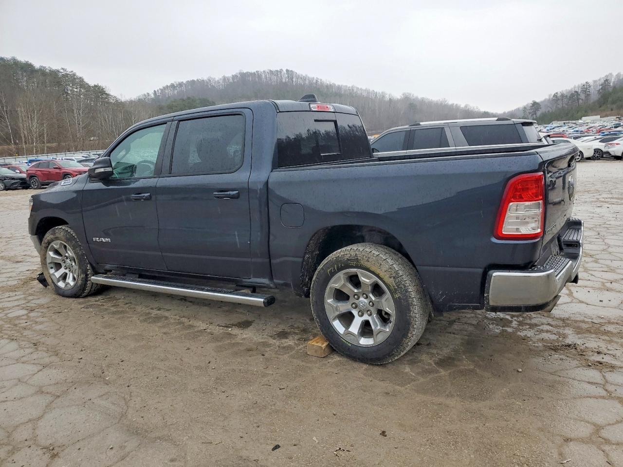 2021 RAM 1500 BIG HORN/LONE STAR photo 2