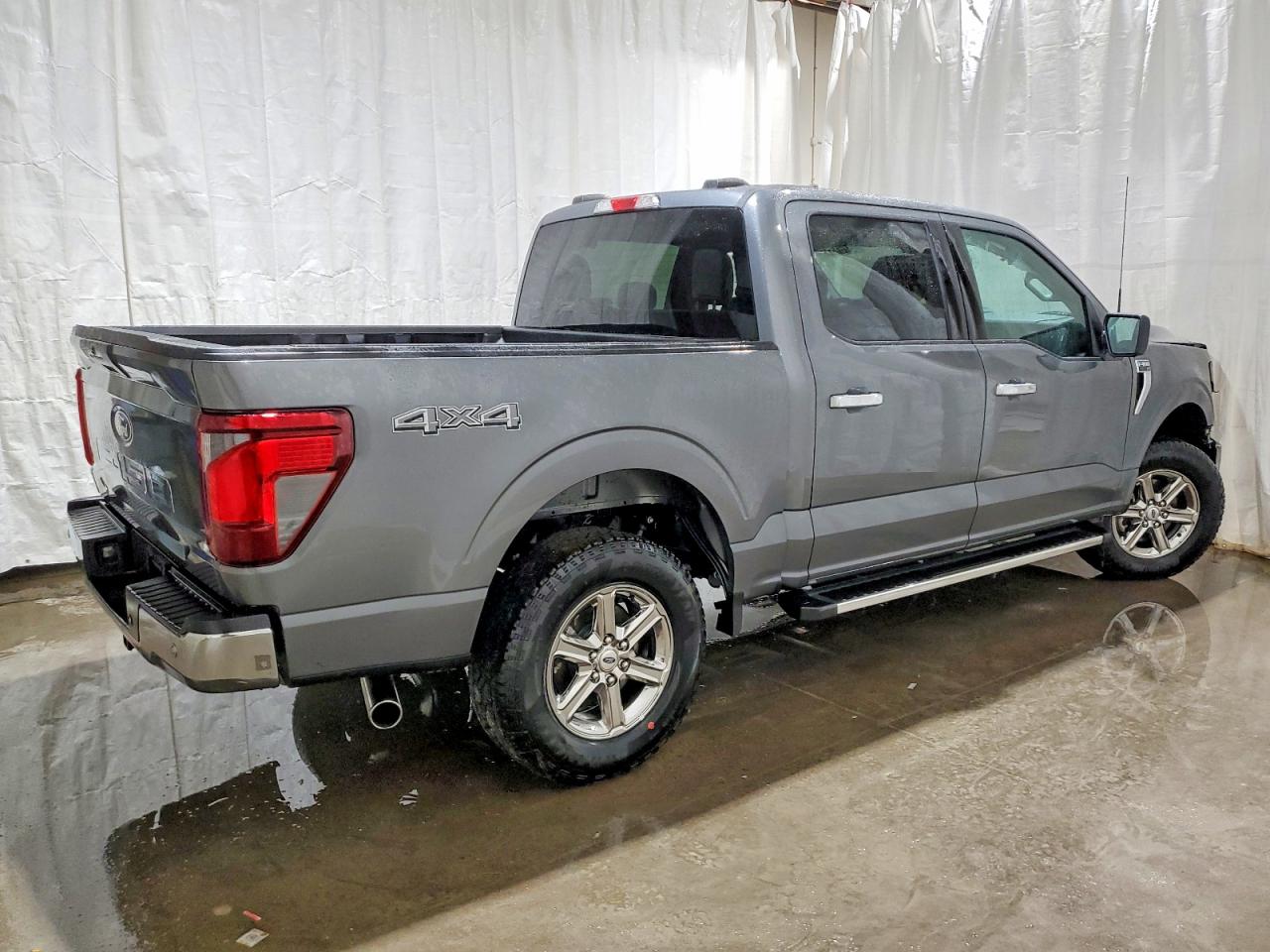 2025 FORD F150 XLT photo 3