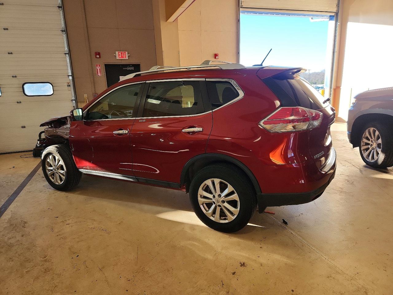 2016 NISSAN ROGUE S photo 2