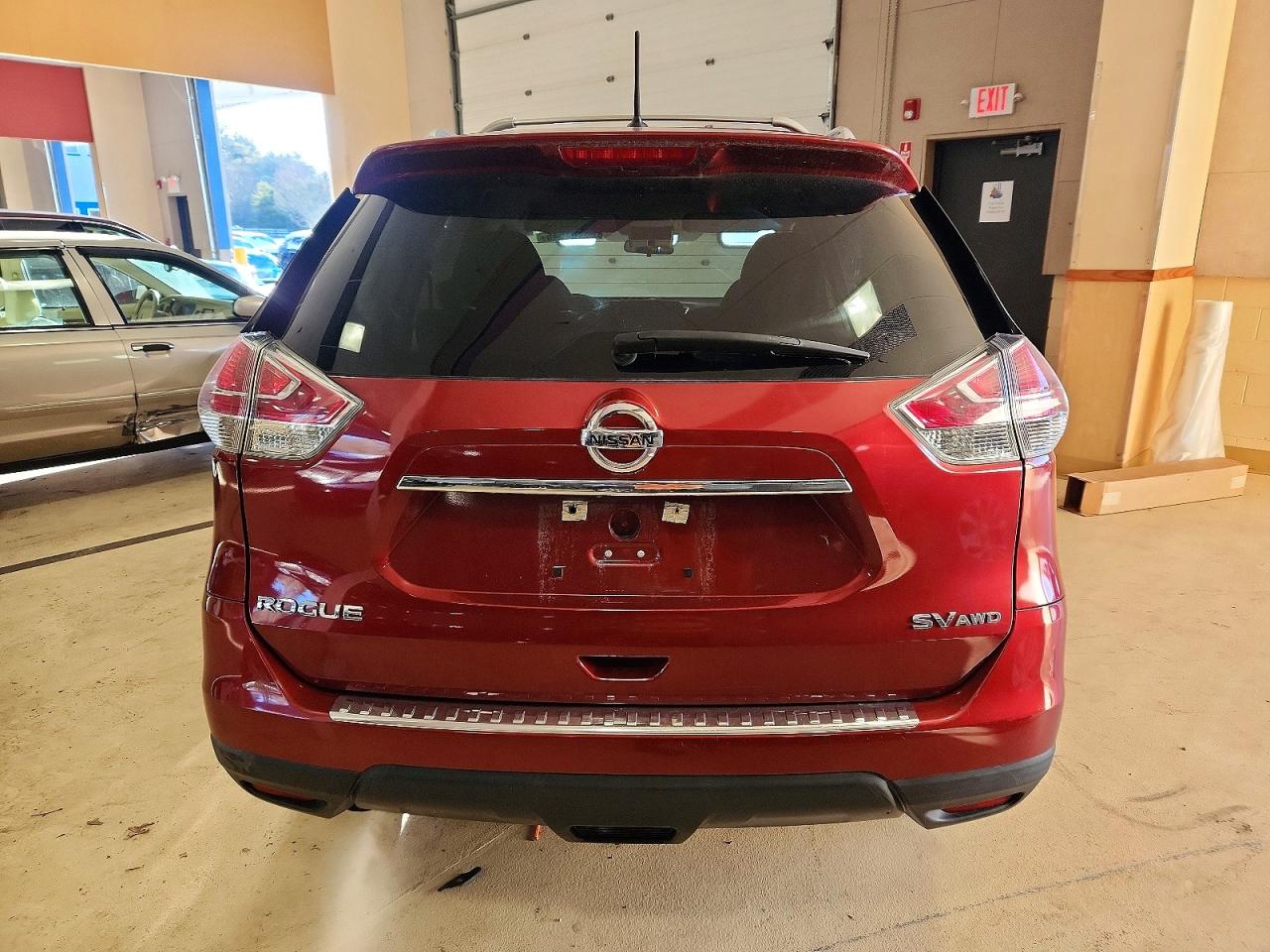 2016 NISSAN ROGUE S photo 6