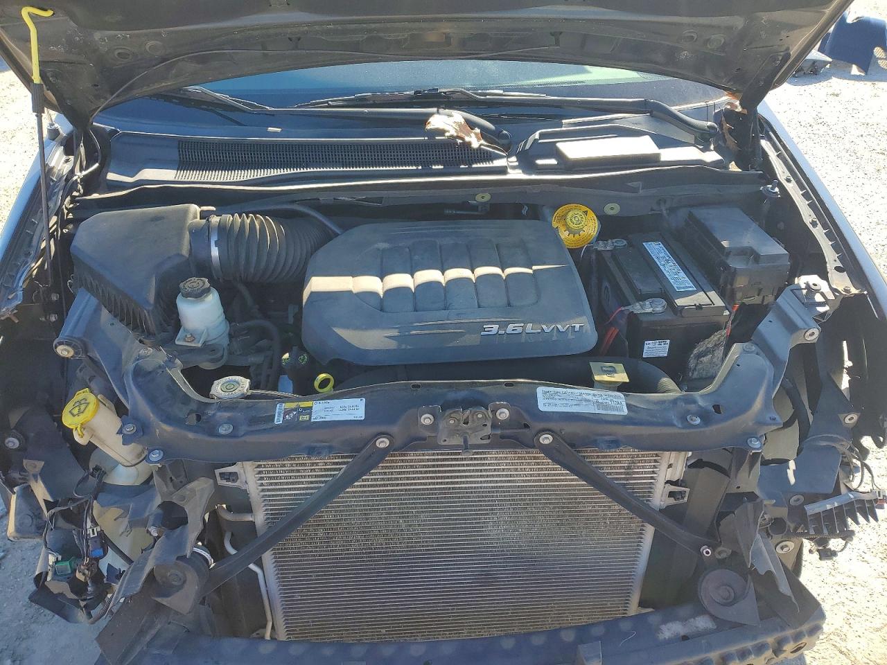 2015 DODGE GRAND CARAVAN SXT photo 12