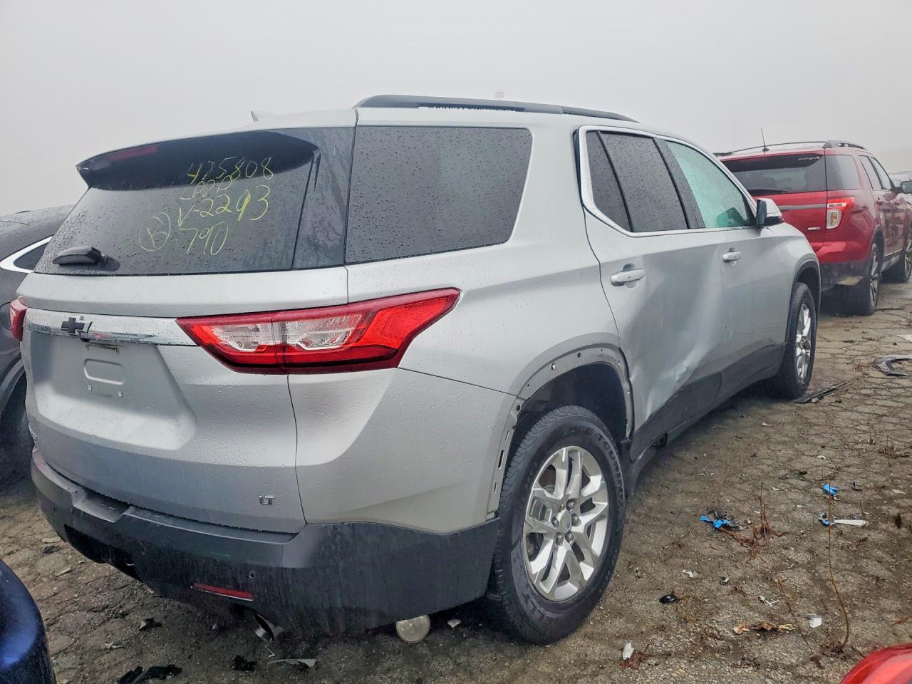2019 CHEVROLET TRAVERSE LT photo 3