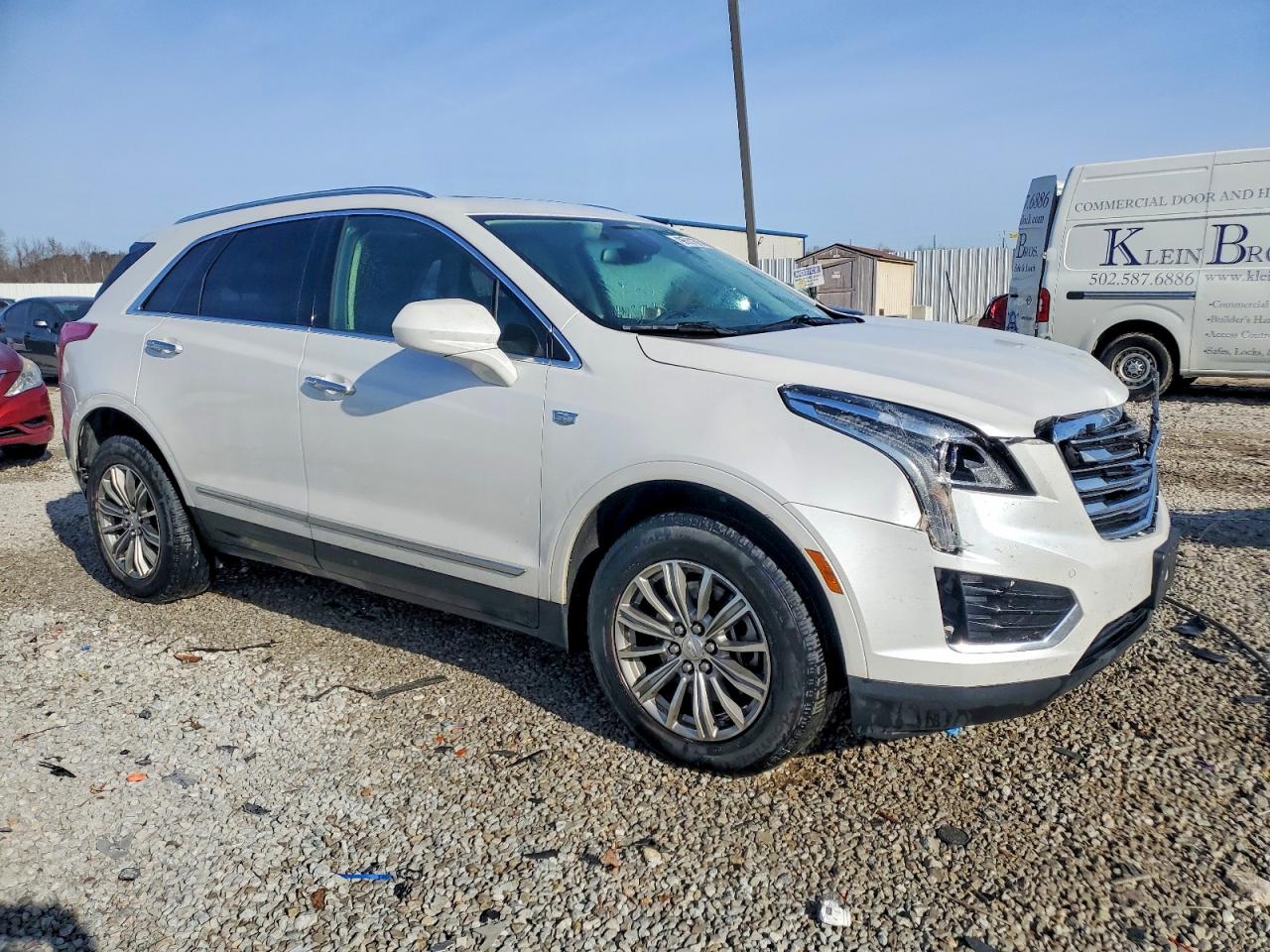 2017 CADILLAC XT5 LUXURY photo 4