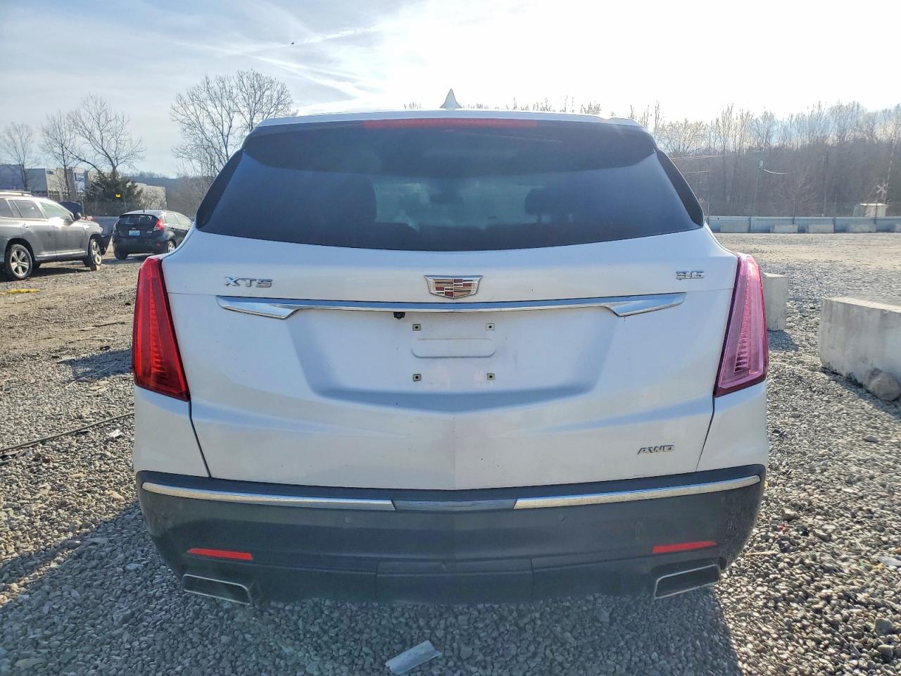 2017 CADILLAC XT5 LUXURY photo 6