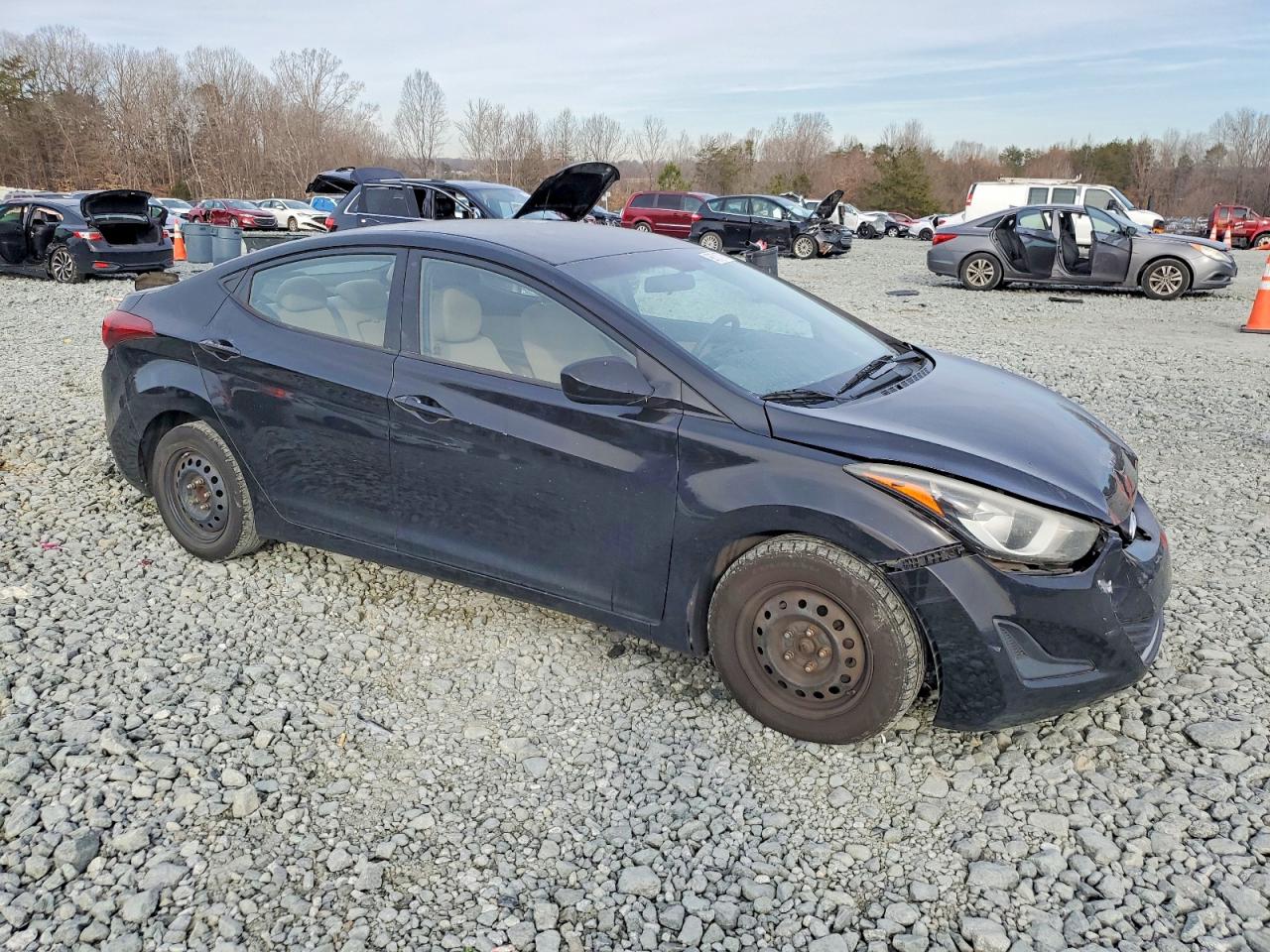 2016 HYUNDAI ELANTRA SE photo 4