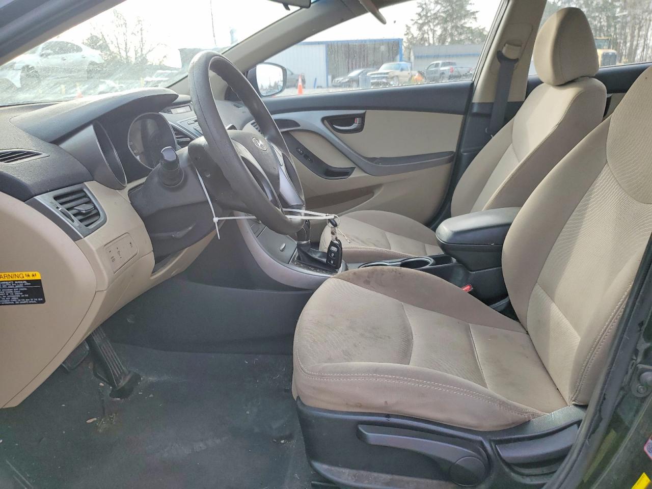 2016 HYUNDAI ELANTRA SE photo 7
