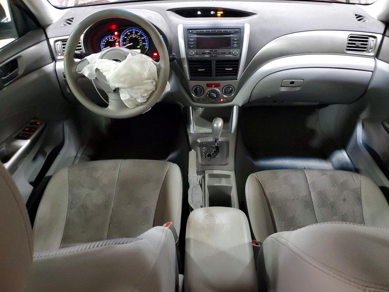 2010 SUBARU FORESTER XS photo 8