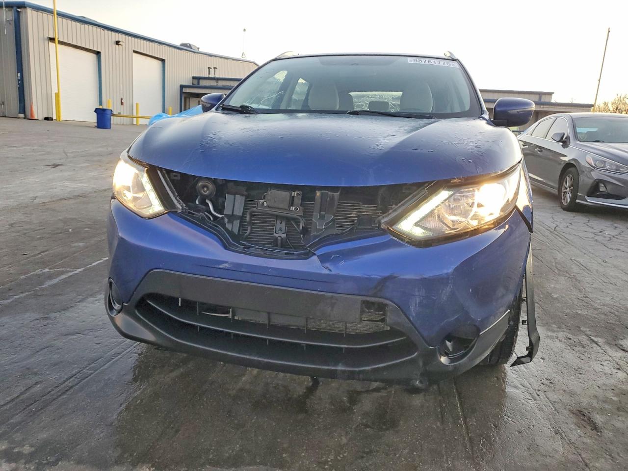 2018 NISSAN ROGUE SPORT S photo 5