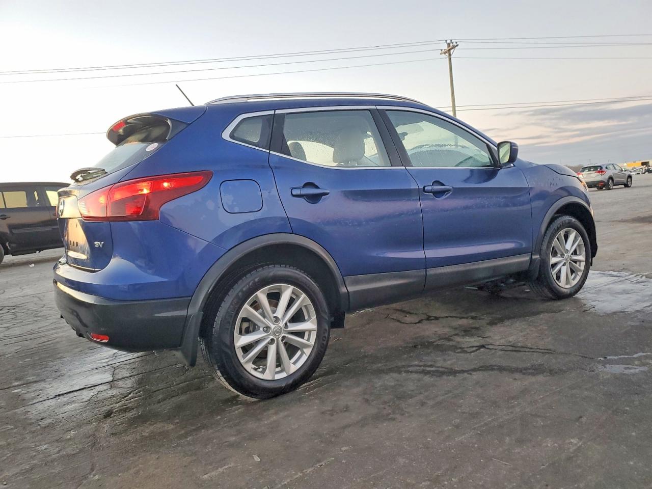 2018 NISSAN ROGUE SPORT S photo 3