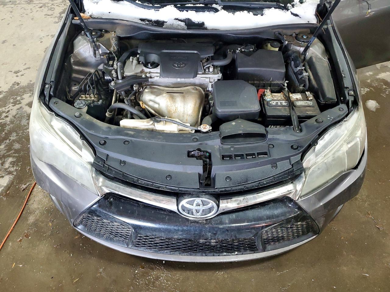 2017 TOYOTA CAMRY SE photo 11
