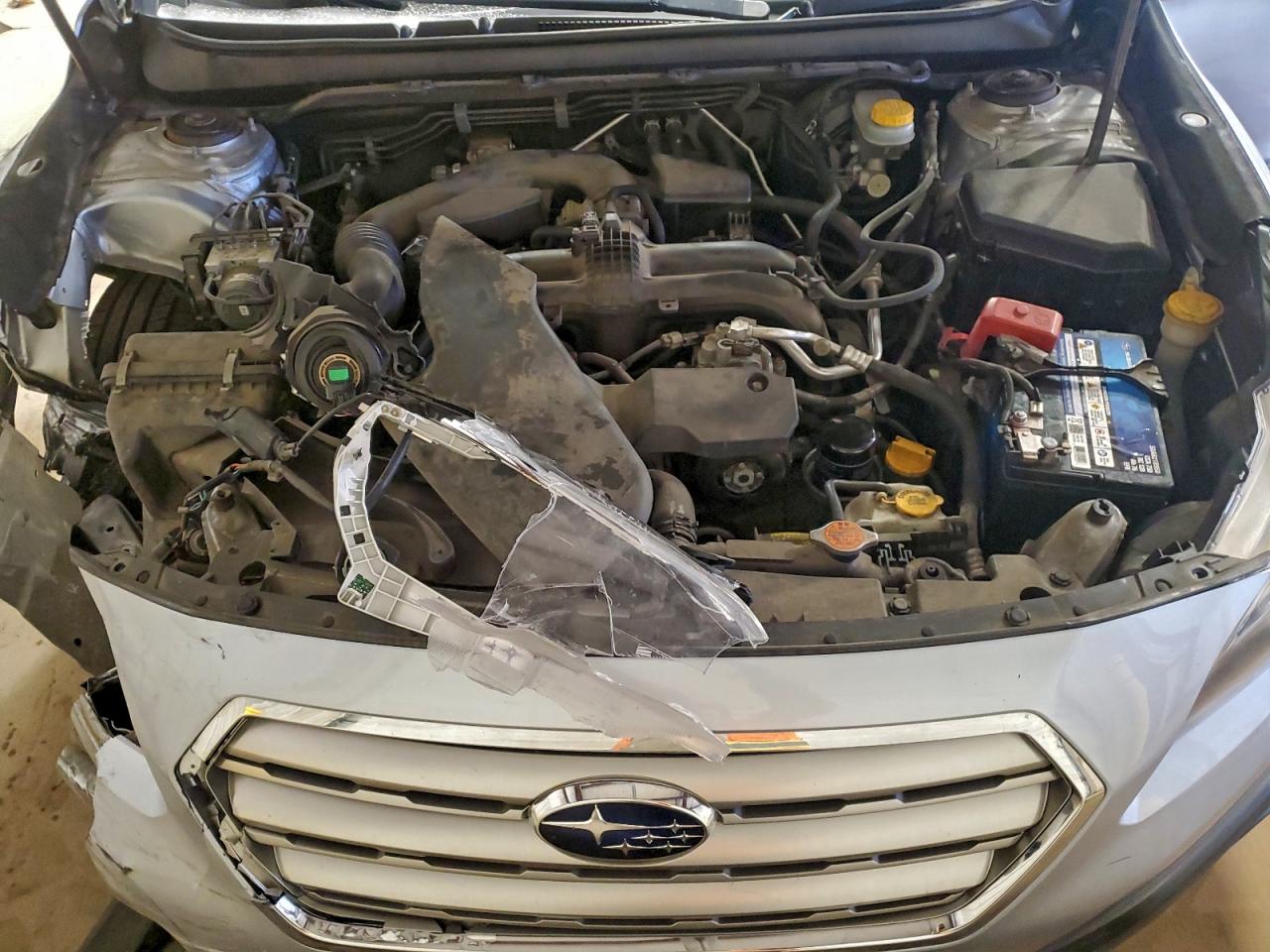 2015 SUBARU OUTBACK 2.5I LIMITED photo 11