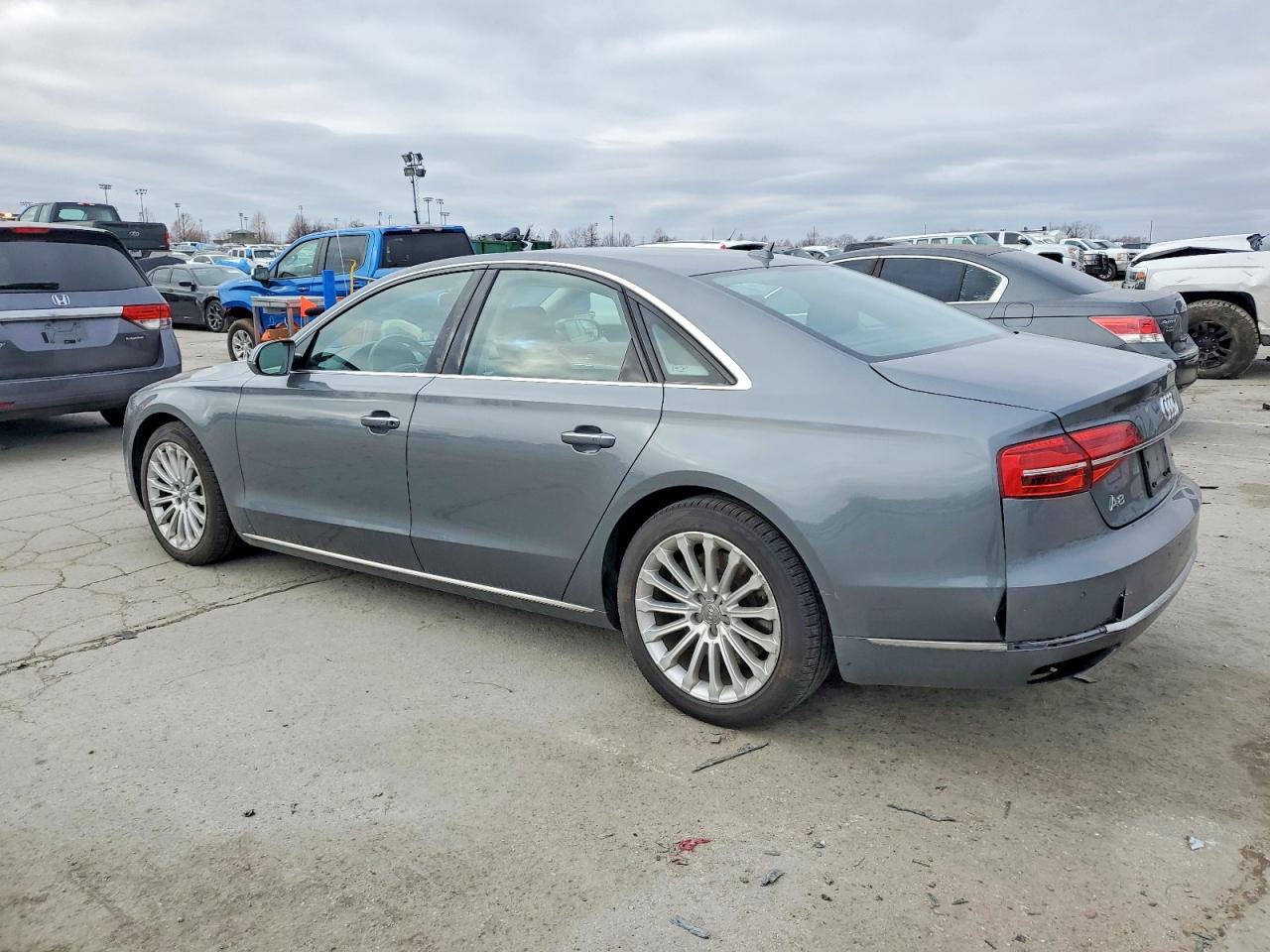 2015 AUDI A8 QUATTRO photo 2