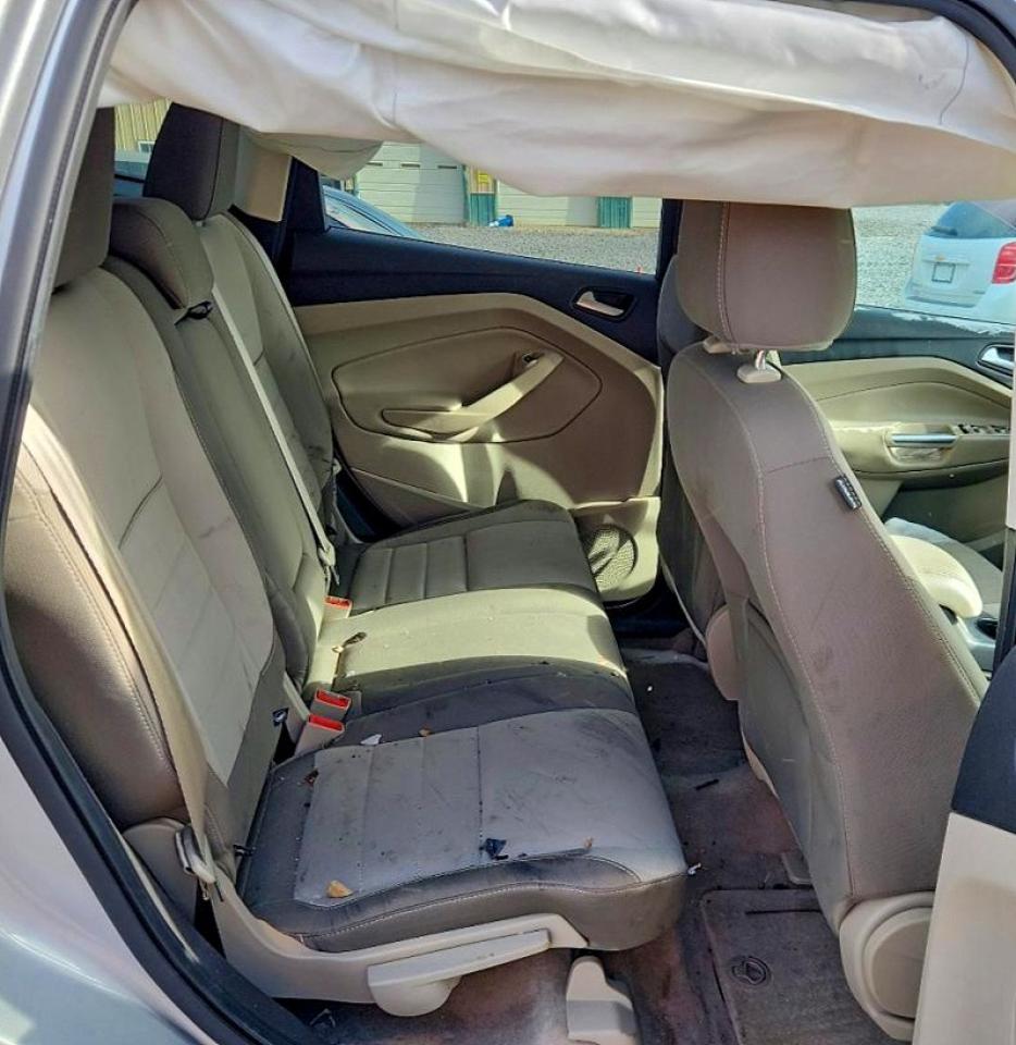 2014 FORD ESCAPE SE photo 10