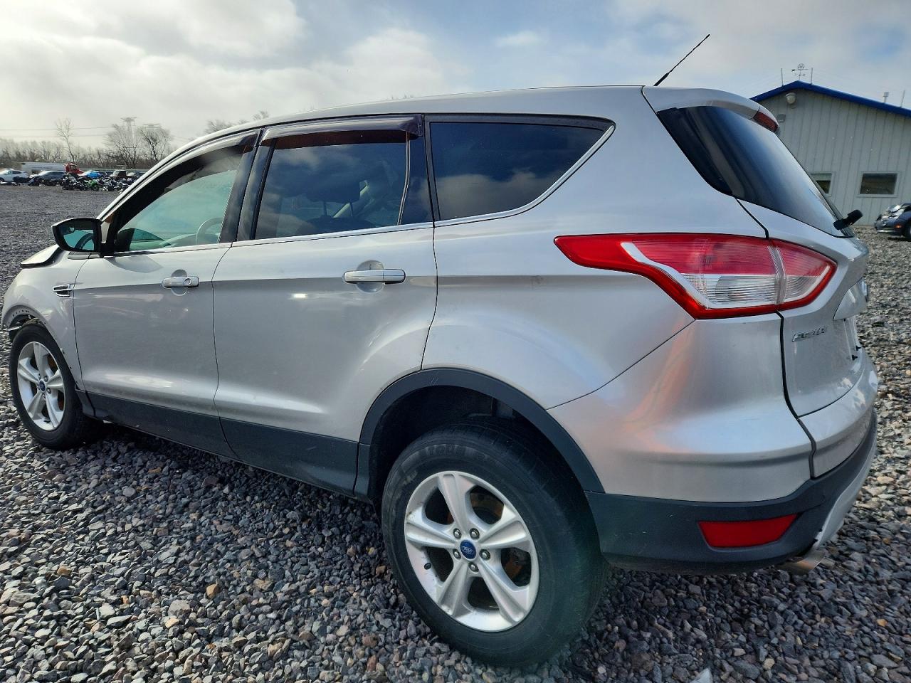 2014 FORD ESCAPE SE photo 2