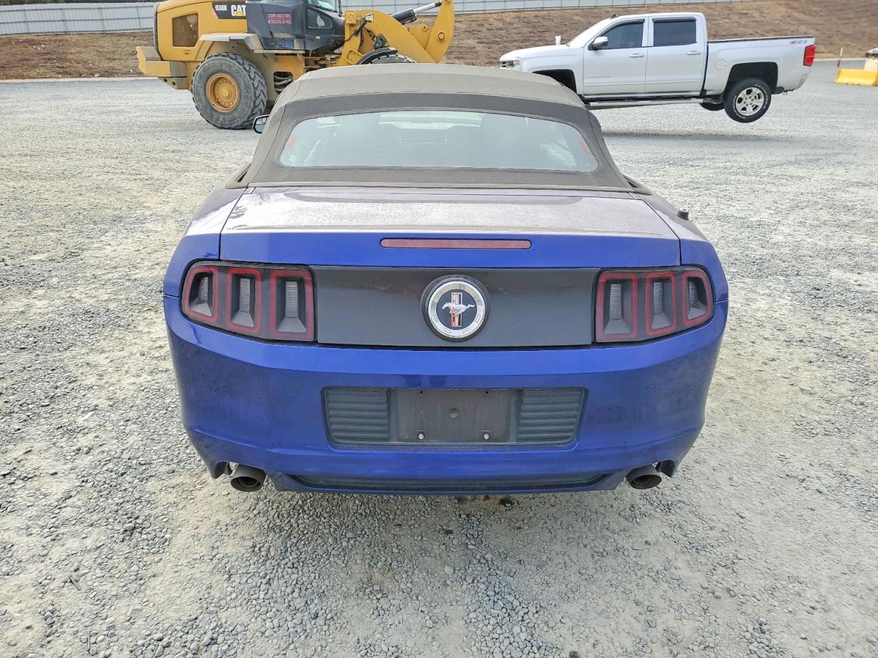 2014 FORD MUSTANG photo 6