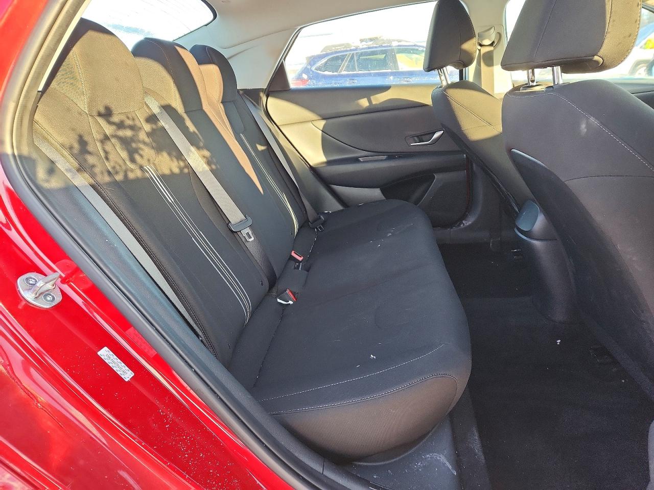 2023 HYUNDAI ELANTRA SEL photo 10