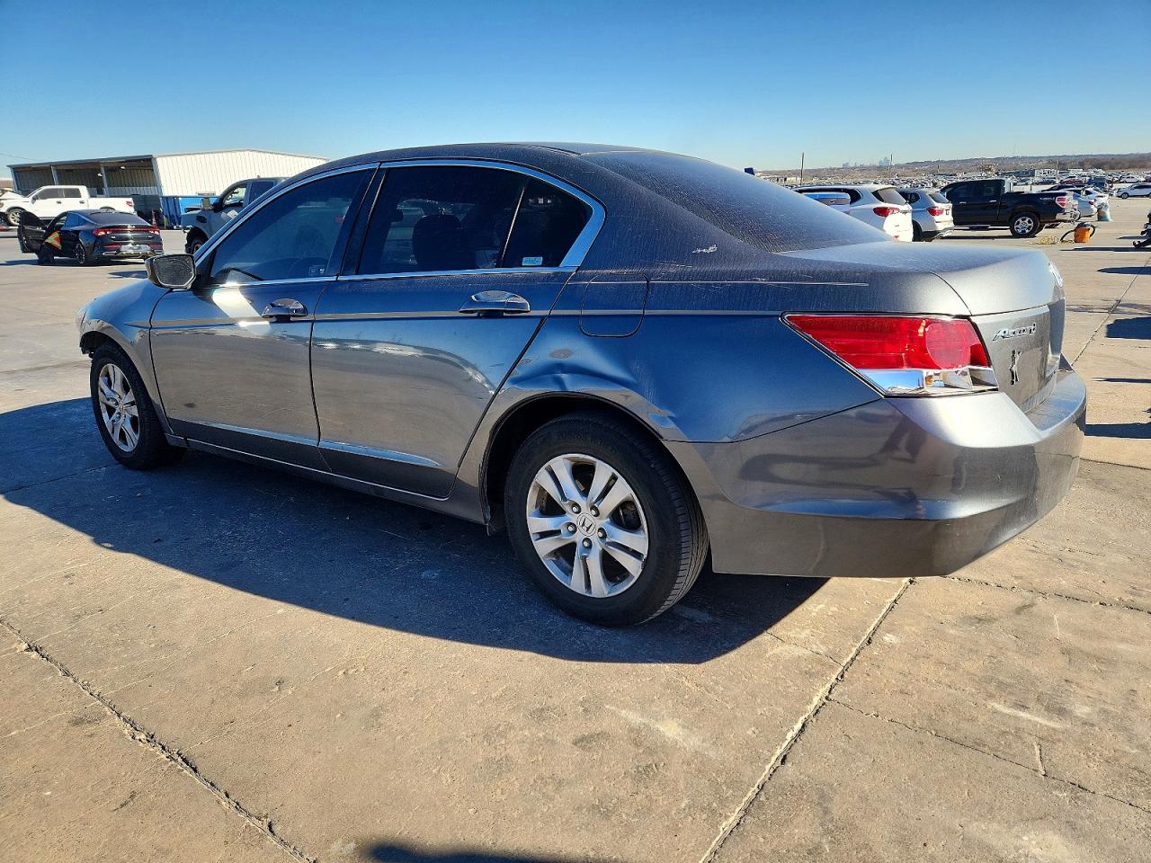 2009 HONDA ACCORD LXP photo 2