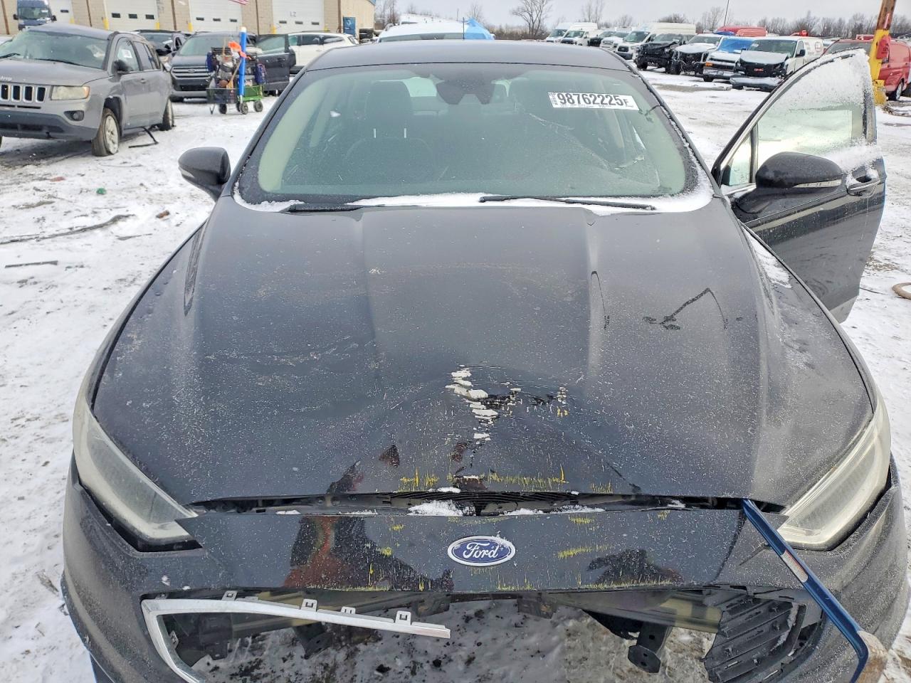 2017 FORD FUSION SE PHEV photo 11