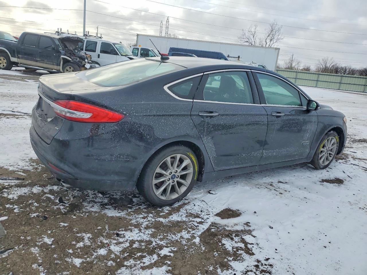 2017 FORD FUSION SE PHEV photo 3