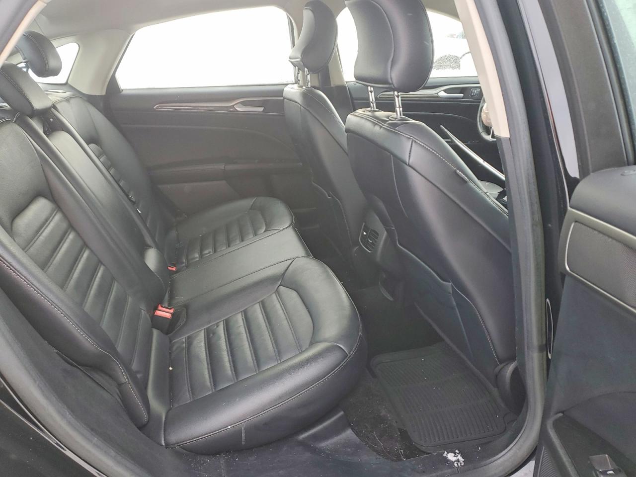 2017 FORD FUSION SE PHEV photo 10